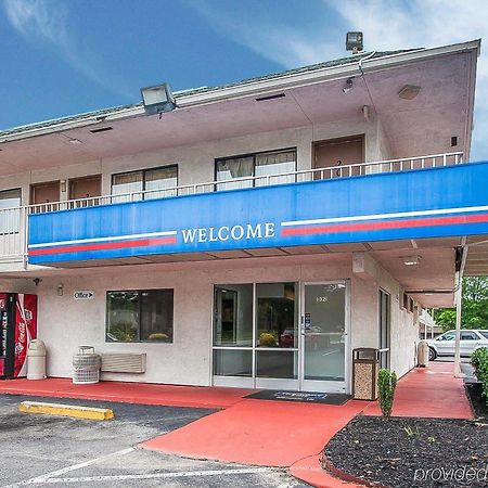 Rodeway Inn メンフィス エクステリア 写真