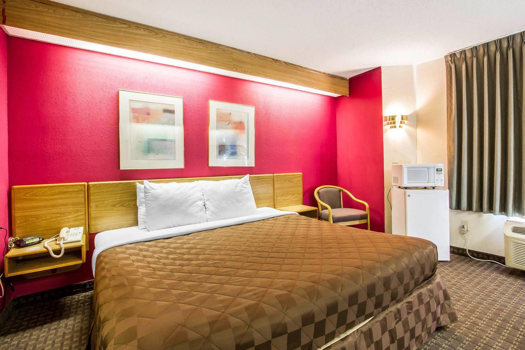 Rodeway Inn メンフィス エクステリア 写真