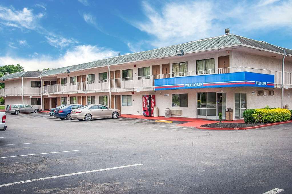Rodeway Inn メンフィス エクステリア 写真